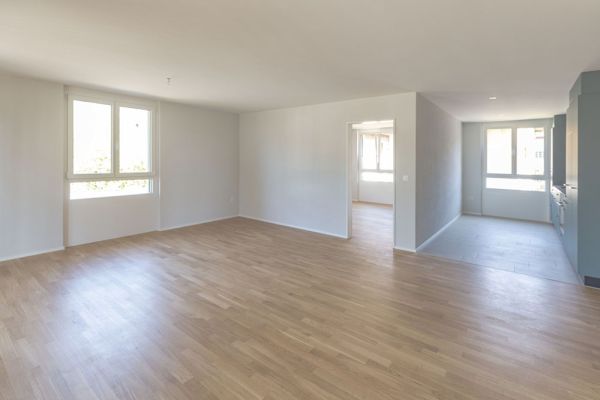 03-f-wohnung7751640E-A48F-8A35-AC24-95E7D1A7A025.jpg